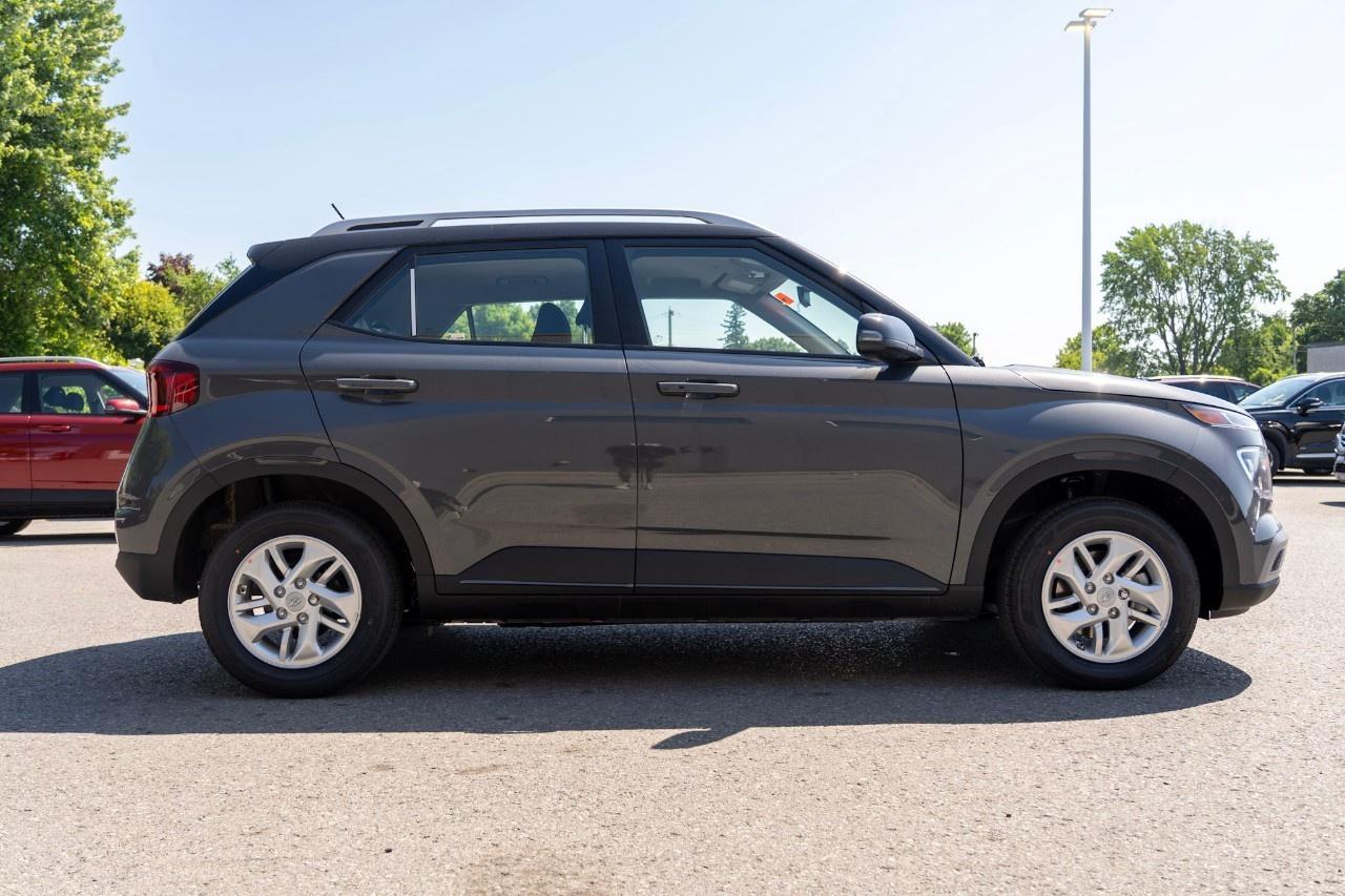 2026 Hyundai Venue Preferred IVT Photo