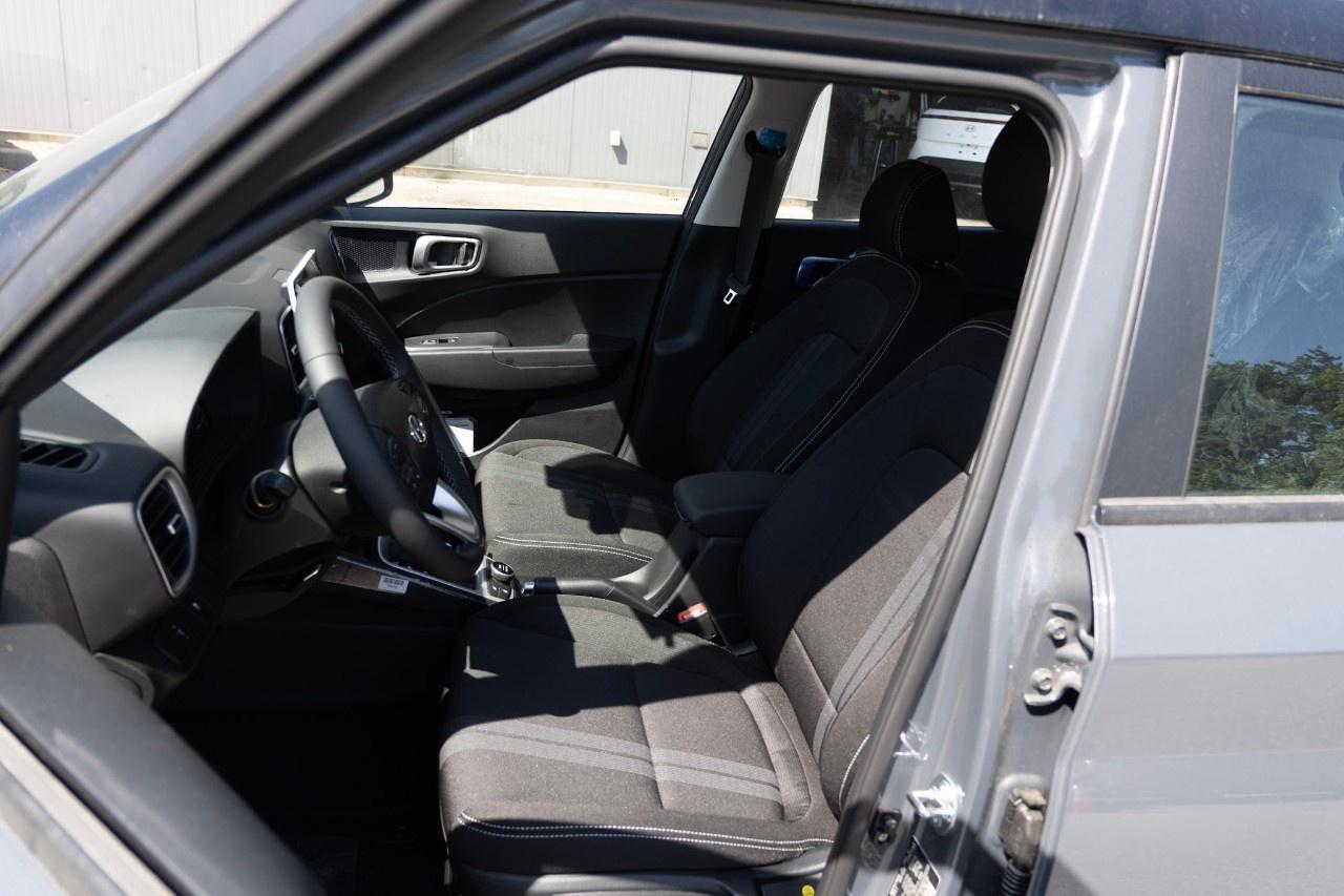 2026 Hyundai Venue Preferred IVT Photo