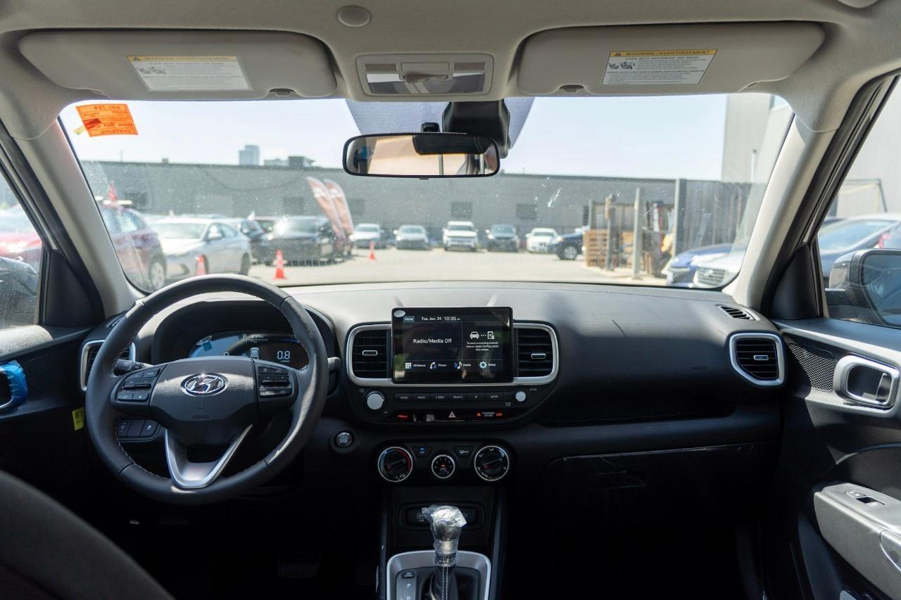 2026 Hyundai Venue Preferred IVT Photo