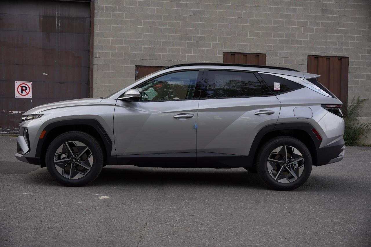 2026 Hyundai Tucson Preferred AWD w/Trend Pkg [TUCWDK2EPRTR] Photo