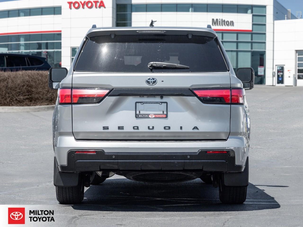 2024 Toyota Sequoia PANORAMIC SUNROOF VENTILATED SEATS HEATED STEERING Photo