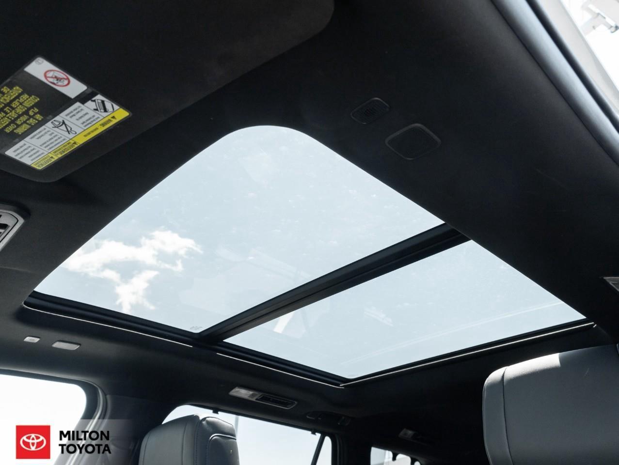 2024 Toyota Sequoia PANORAMIC SUNROOF VENTILATED SEATS HEATED STEERING Photo