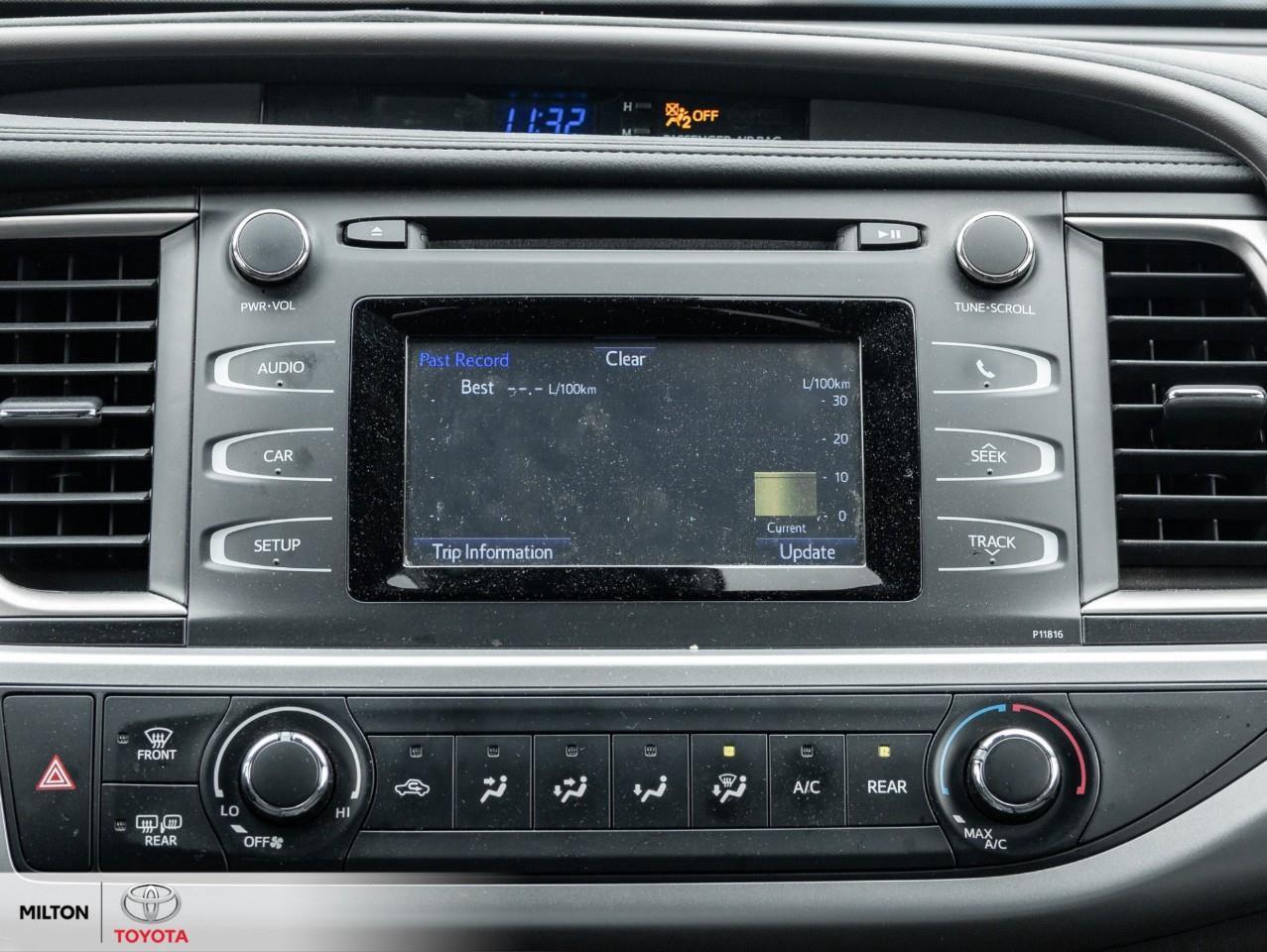 2019 Toyota Highlander 8 SEATER CAMERA TOUCH SCREEN NEW TOYOTA BRAKE PADS Photo