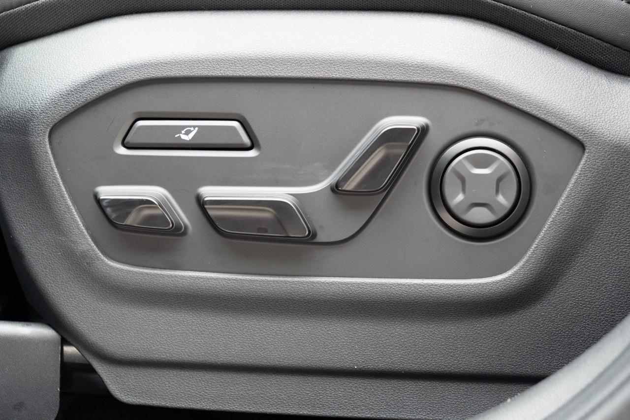 2025 Hyundai Santa Fe ULTIMATE CALLIGRAPHY AWD Photo