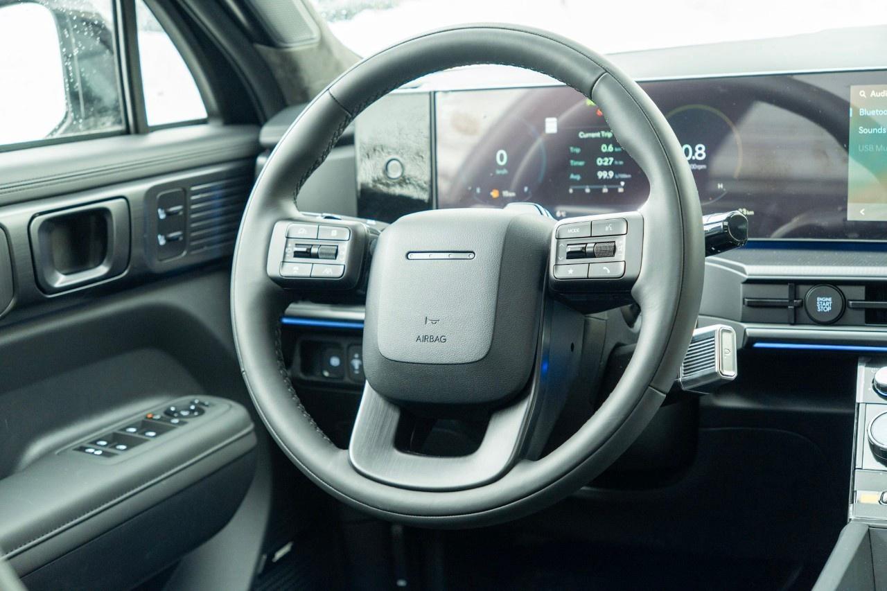 2025 Hyundai Santa Fe ULTIMATE CALLIGRAPHY AWD Photo