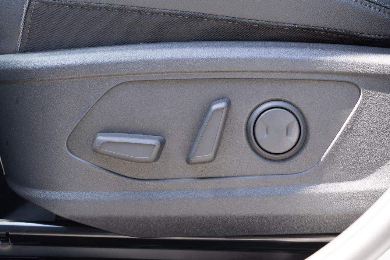 2026 Hyundai Tucson Hybrid Ultimate AWD Photo