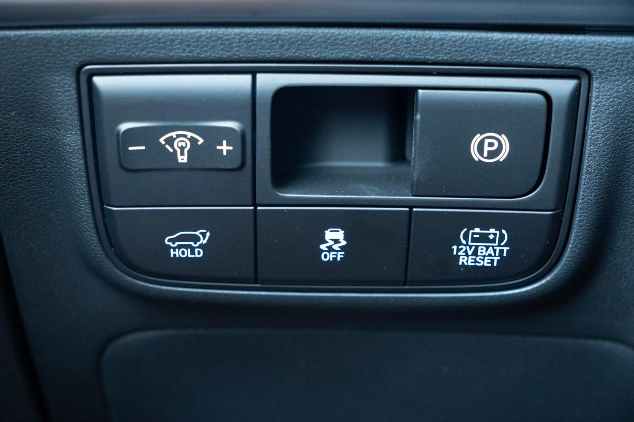 2026 Hyundai Tucson Hybrid Ultimate AWD Photo