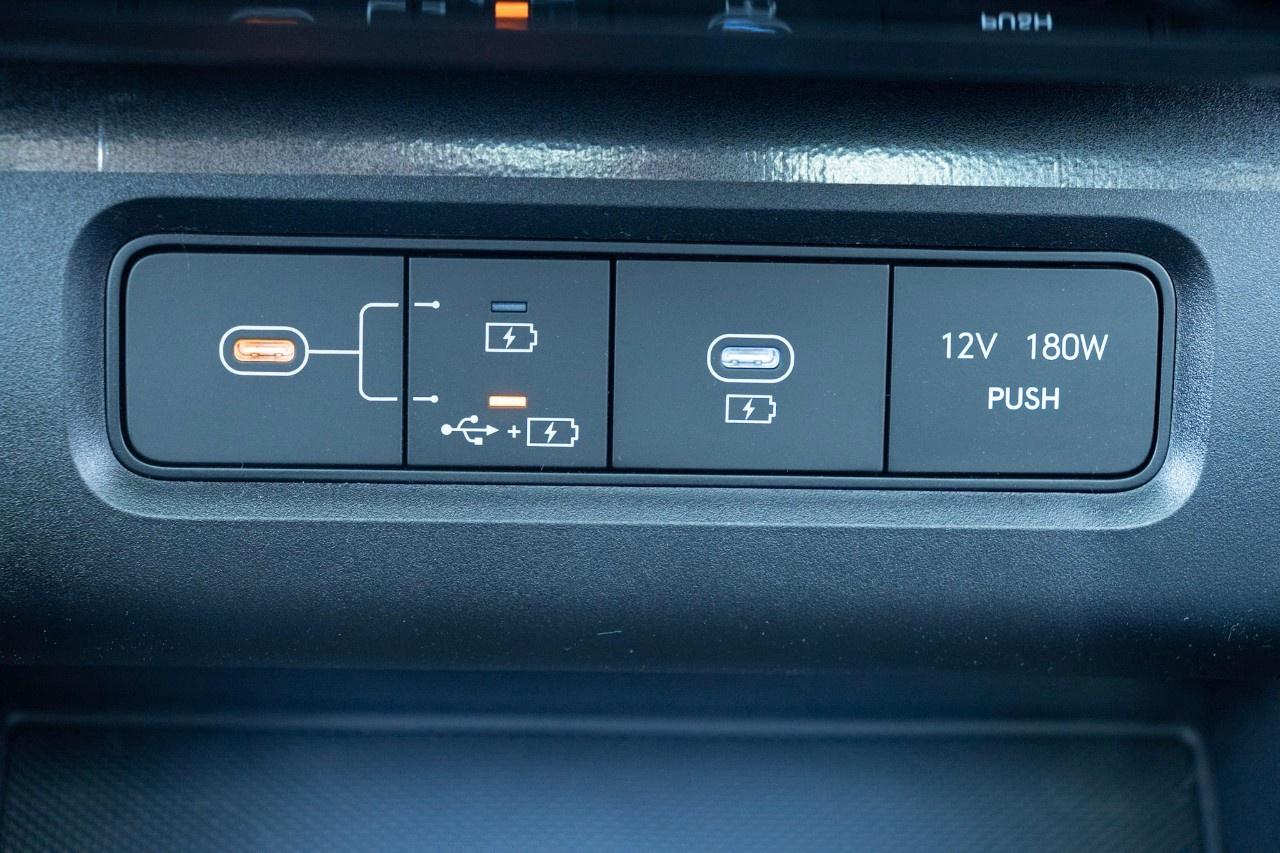 2026 Hyundai Tucson Hybrid Ultimate AWD Photo