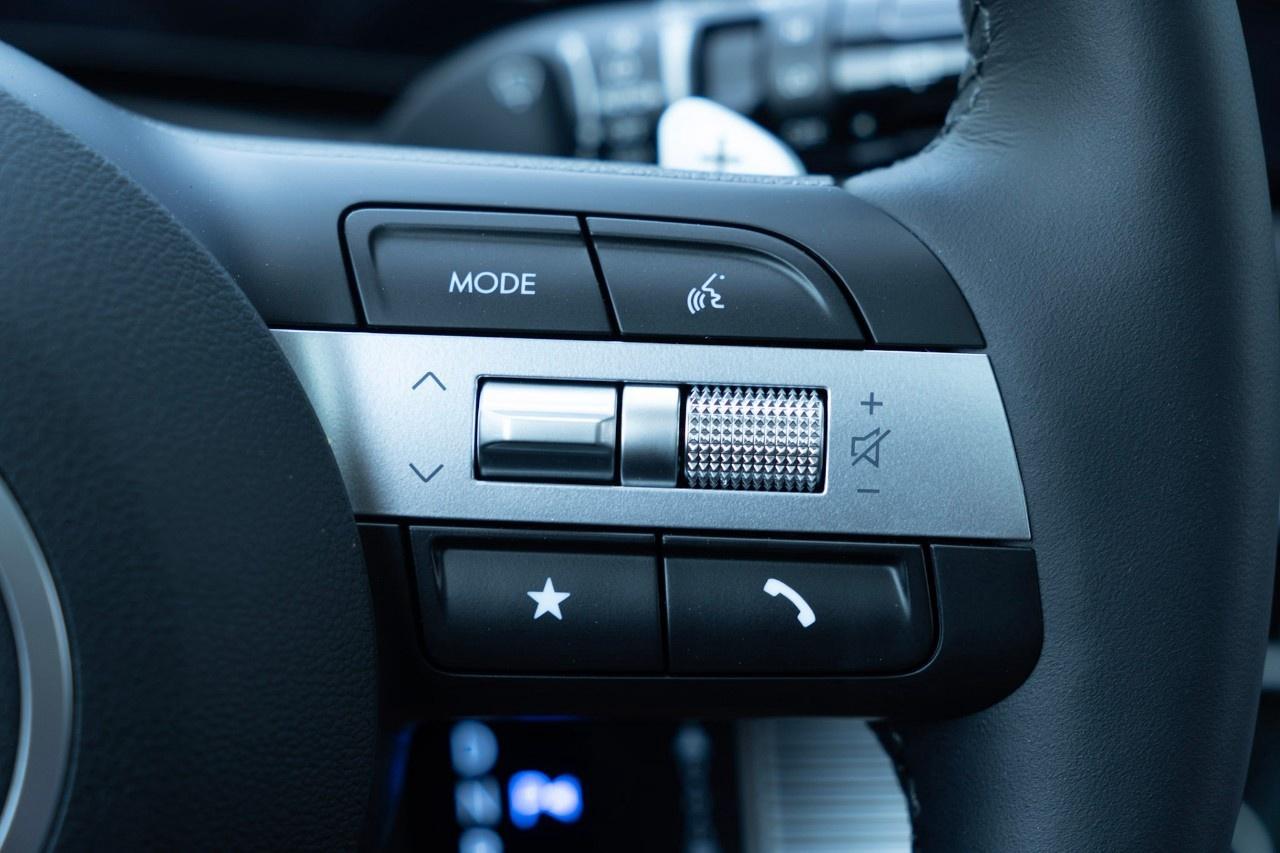 2026 Hyundai Tucson Hybrid Ultimate AWD Photo