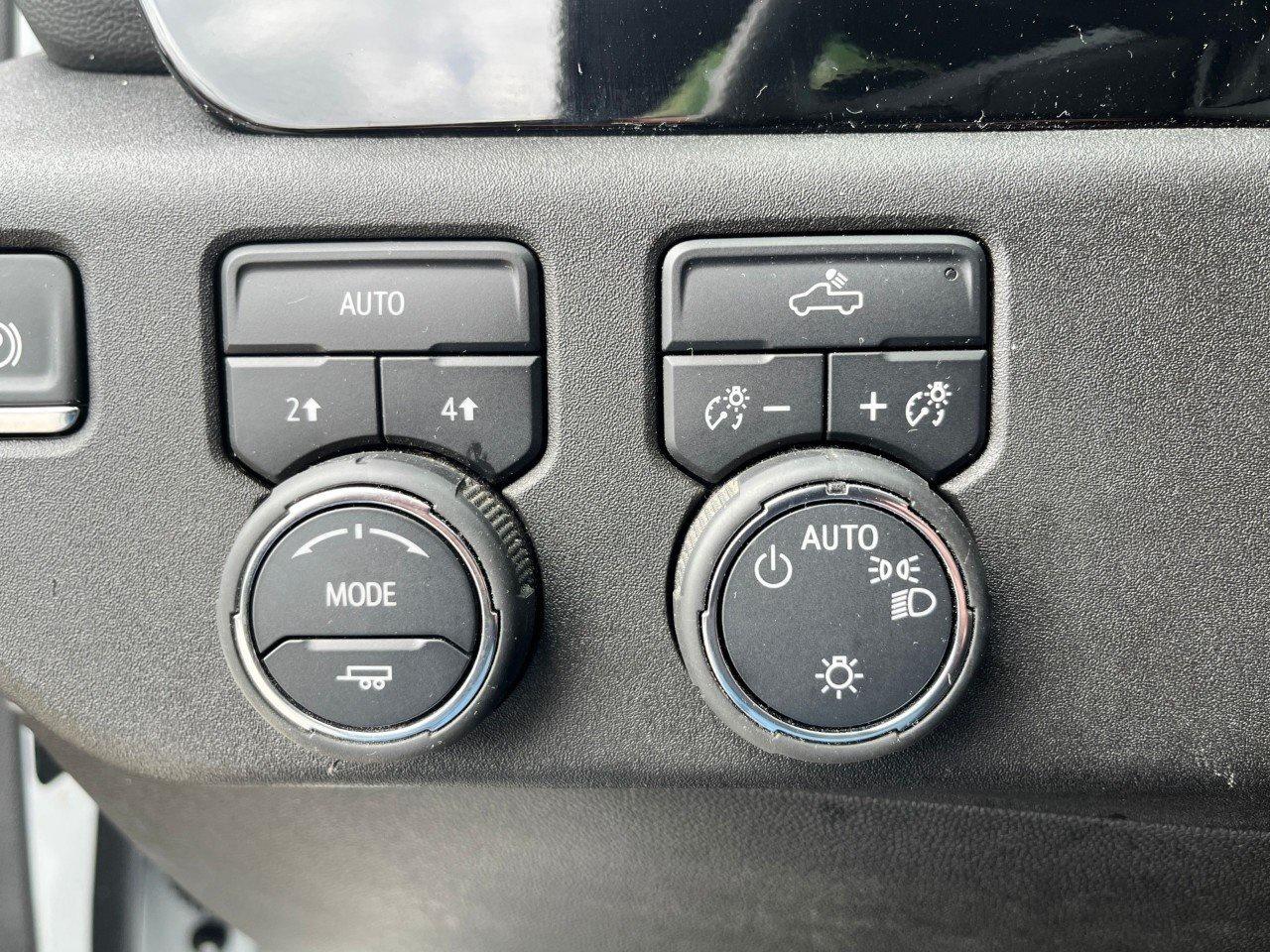 2025 Chevrolet Silverado 1500 LT New Front Brakes! New Rear Brakes! No Accidents Photo