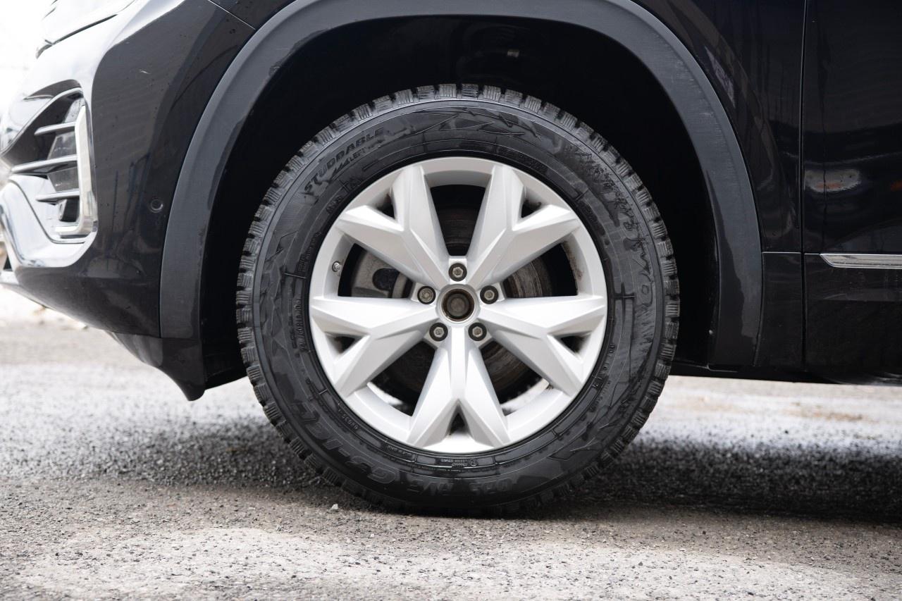 2025 Volkswagen Atlas Cross Sport Execline 2.0 TSI 4MOTION Photo