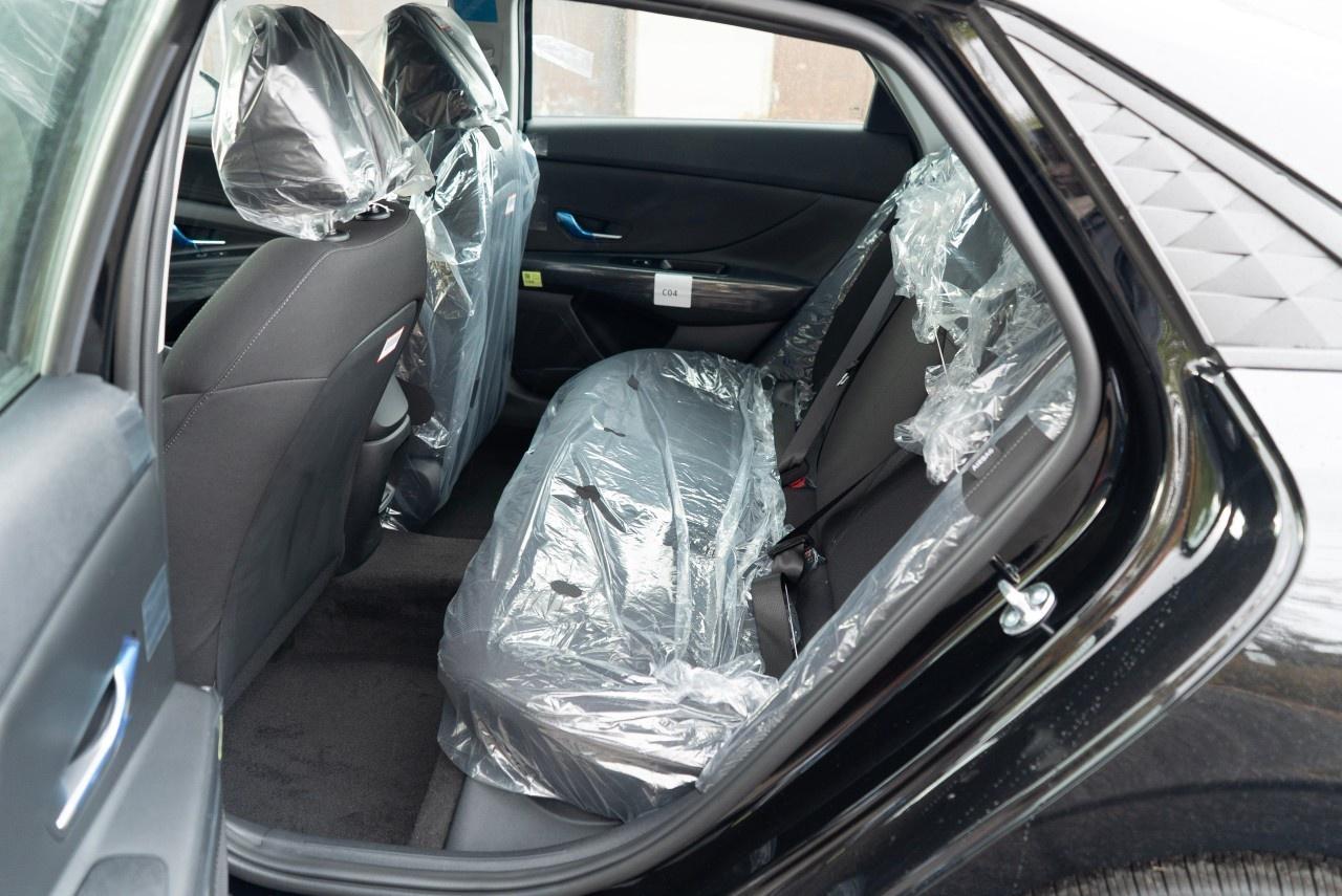 2026 Hyundai Elantra Essential IVT Photo