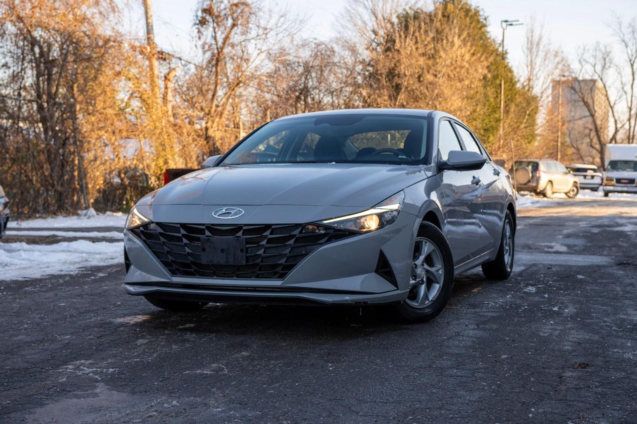 2021 Hyundai Elantra Essential IVT Photo