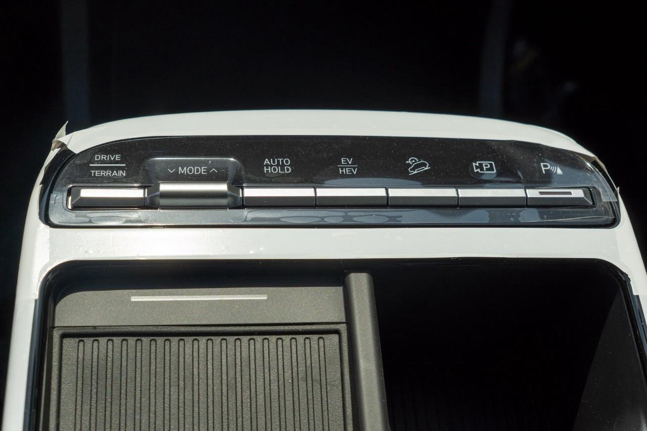 2026 Hyundai Tucson Hybrid Ultimate AWD Photo