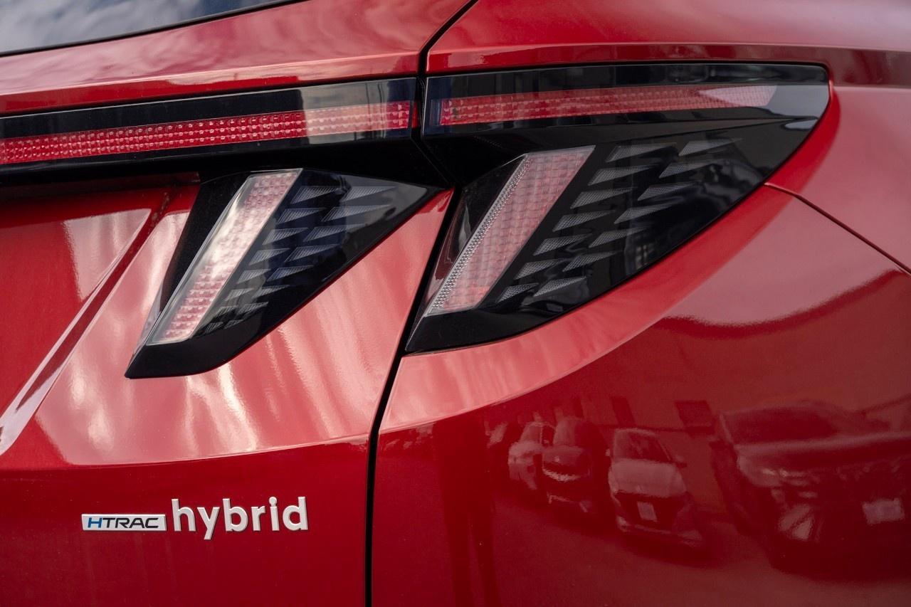 2026 Hyundai Tucson Hybrid N-Line AWD Photo2