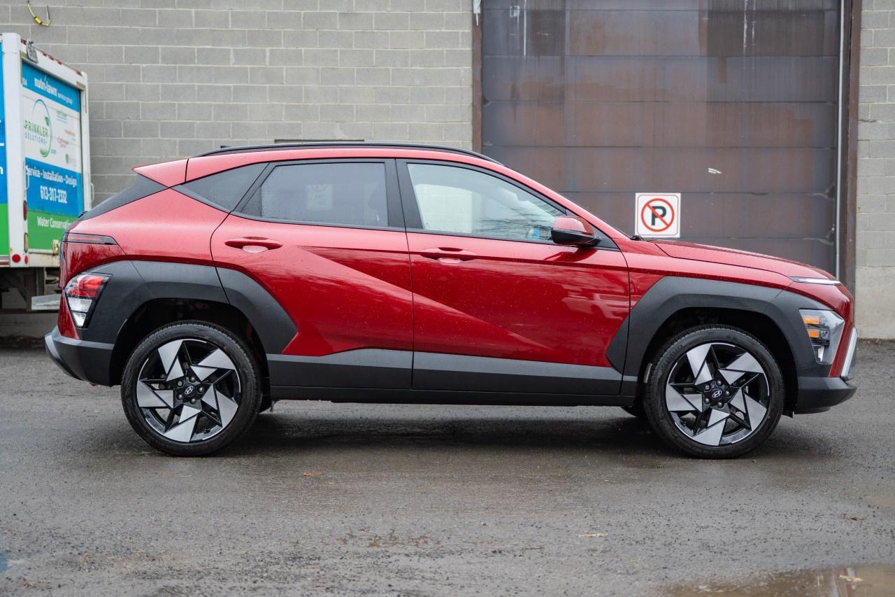 2025 Hyundai KONA 1.6T Preferred Sport AWD Photo