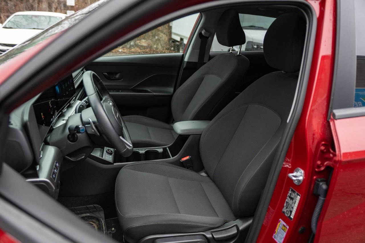 2025 Hyundai KONA 1.6T Preferred Sport AWD Photo