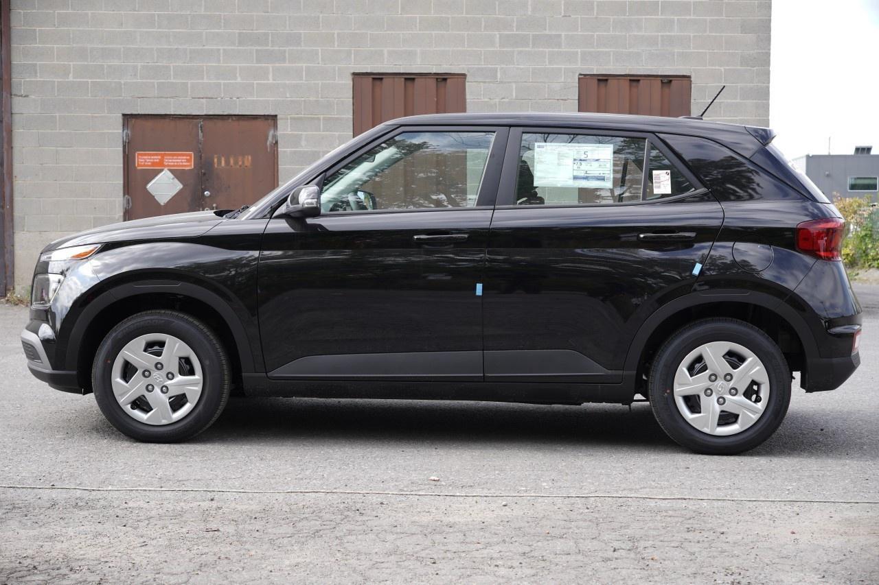 2026 Hyundai Venue Essential IVT Photo