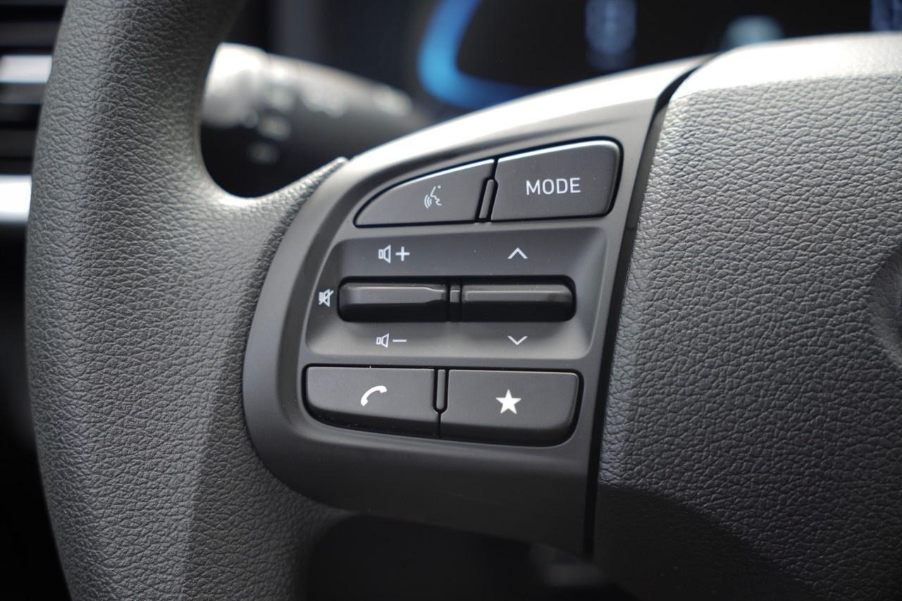 2026 Hyundai Venue Essential IVT Photo