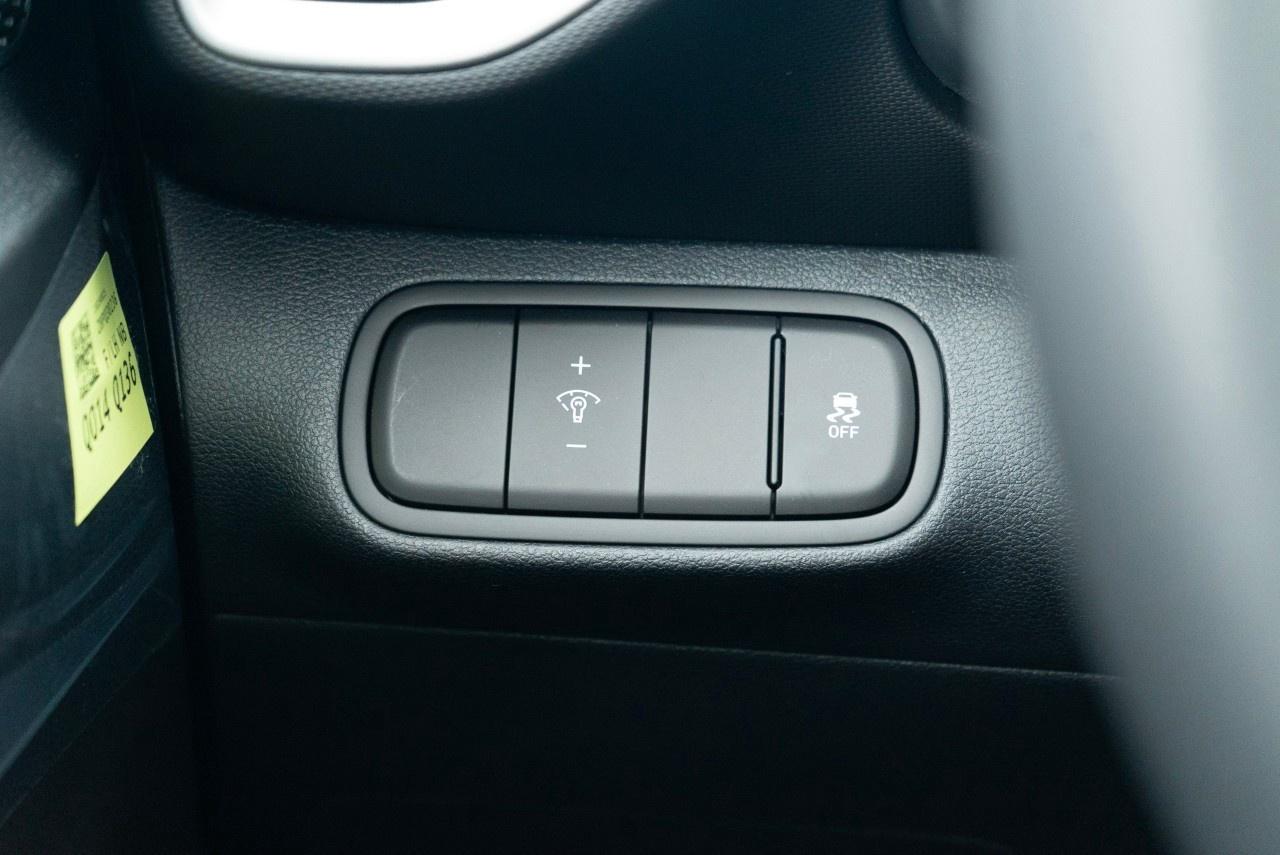 2026 Hyundai Venue Preferred IVT w/Two-Tone Photo