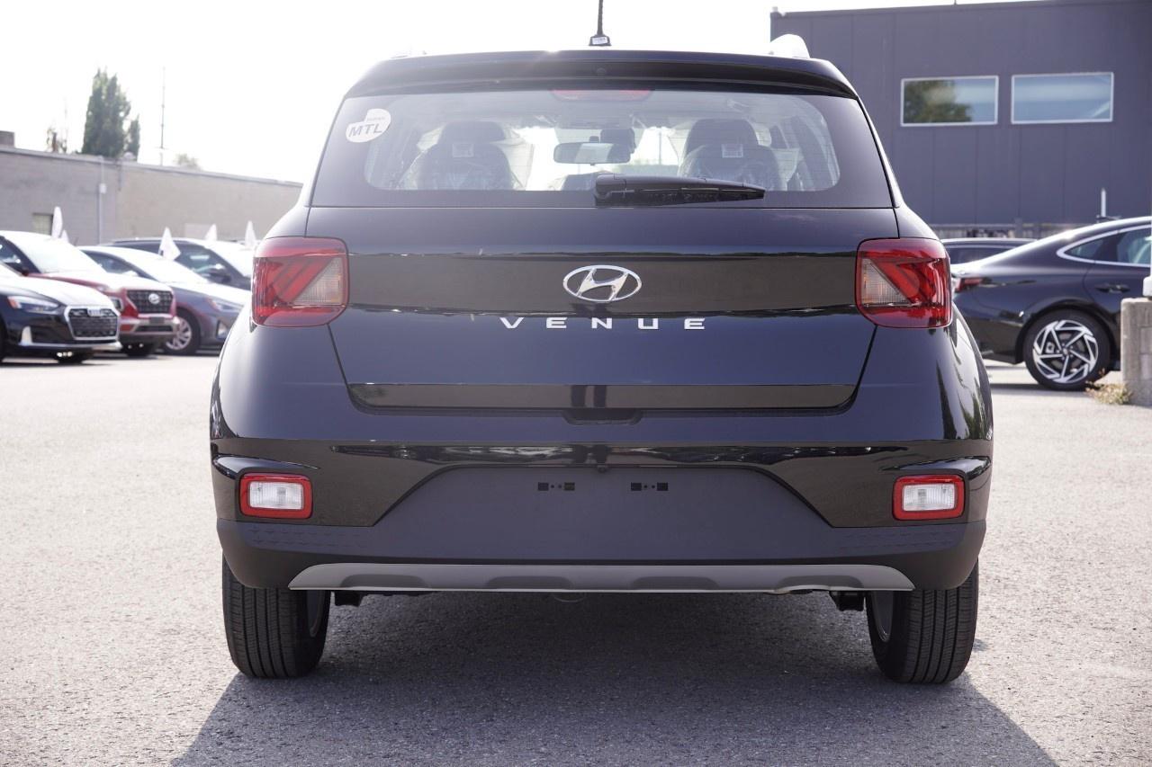 2026 Hyundai Venue Preferred IVT Photo