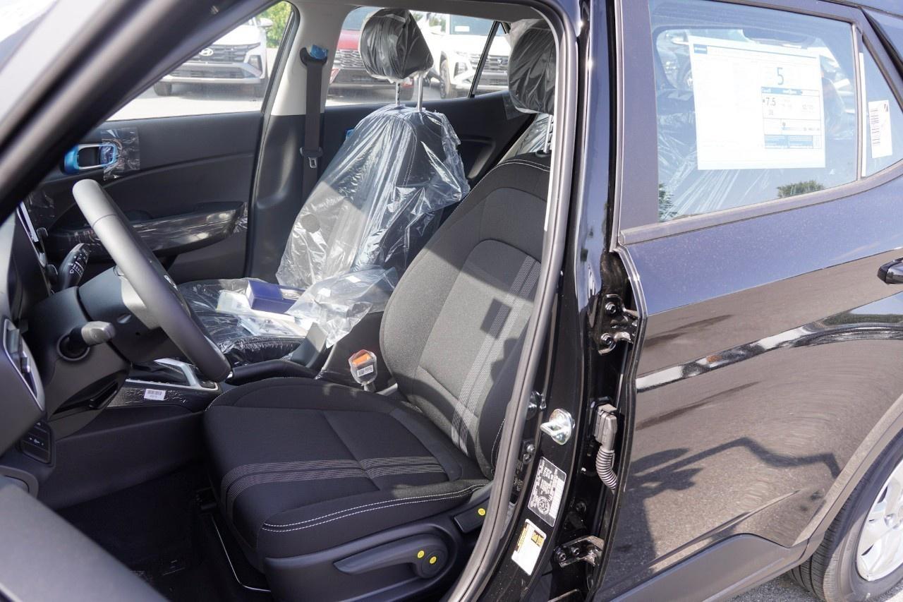 2026 Hyundai Venue Preferred IVT Photo