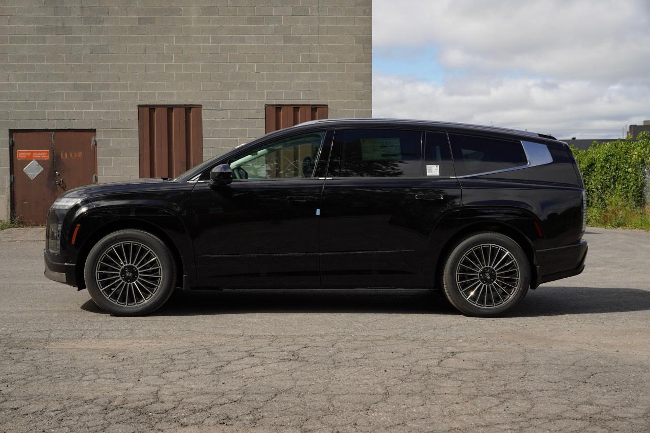 2026 Hyundai IONIQ 9 Preferred + AWD w/Ultimate Calligraphy Pkg Photo