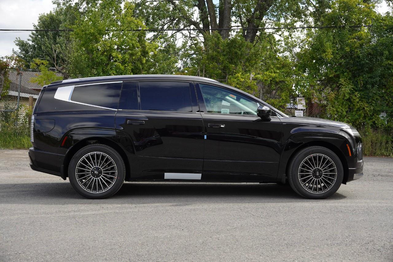 2026 Hyundai IONIQ 9 Preferred + AWD w/Ultimate Calligraphy Pkg Photo