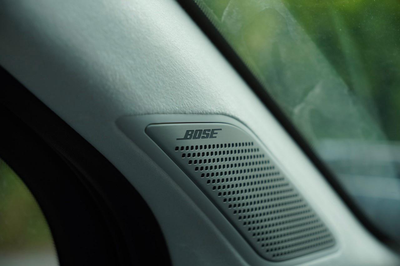 2026 Hyundai IONIQ 9 Preferred + AWD w/Ultimate Calligraphy Pkg Photo