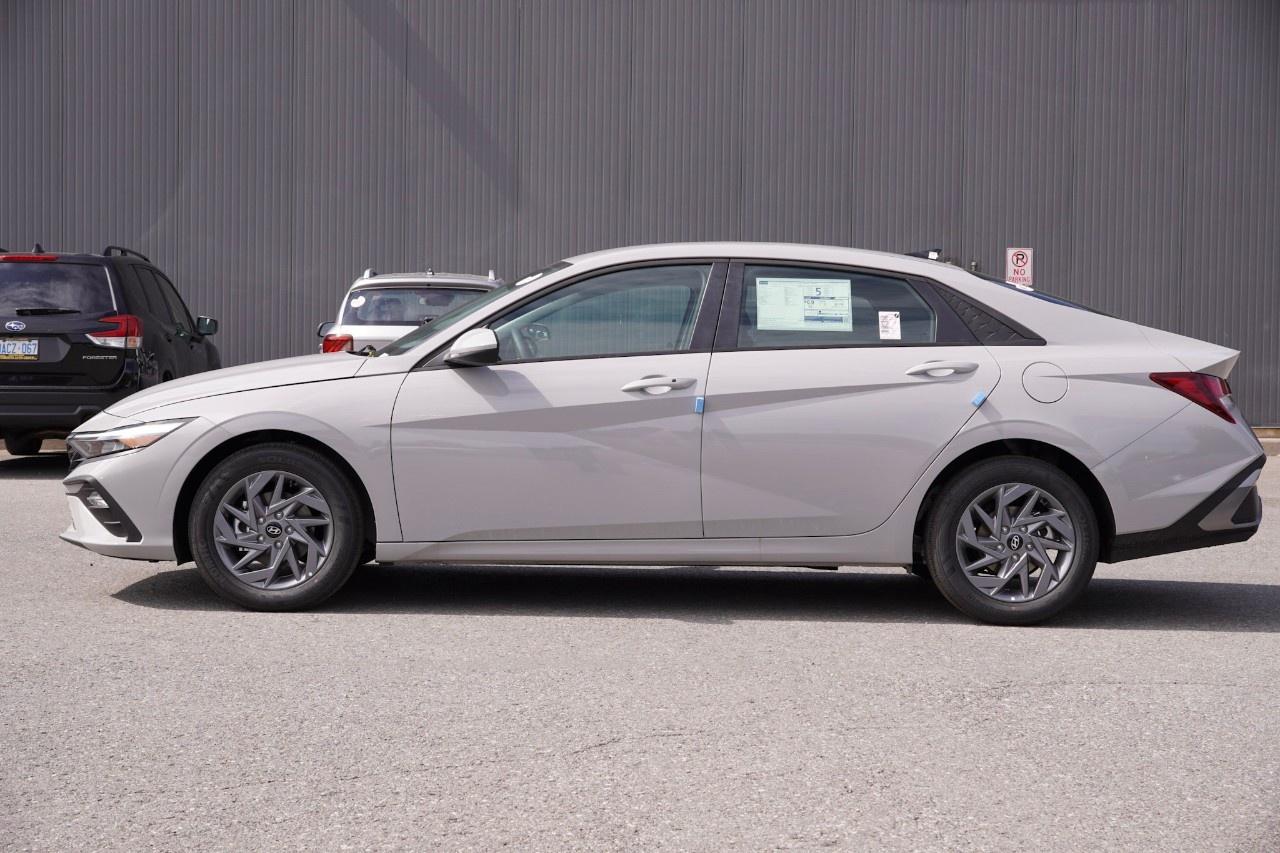 2026 Hyundai Elantra Preferred IVT w/Tech Pkg Photo