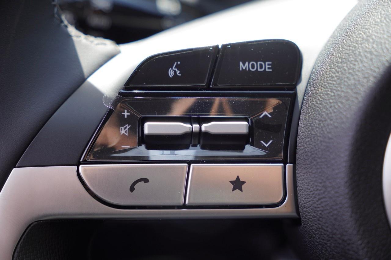 2026 Hyundai Elantra Preferred IVT w/Tech Pkg Photo