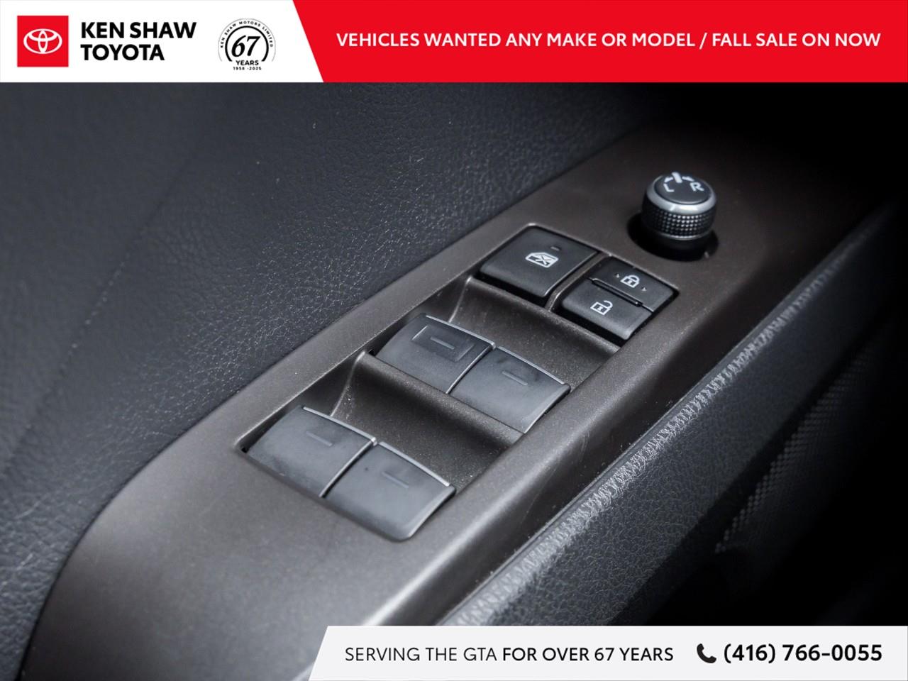 2024 Toyota Camry Hybrid XSE 4dr Sedan Photo