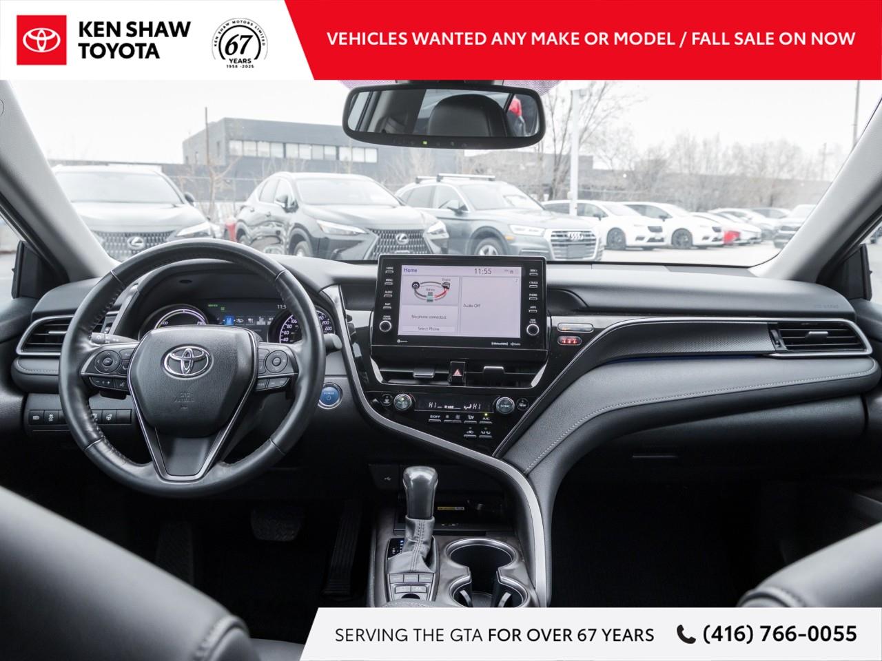 2024 Toyota Camry Hybrid XSE 4dr Sedan Photo