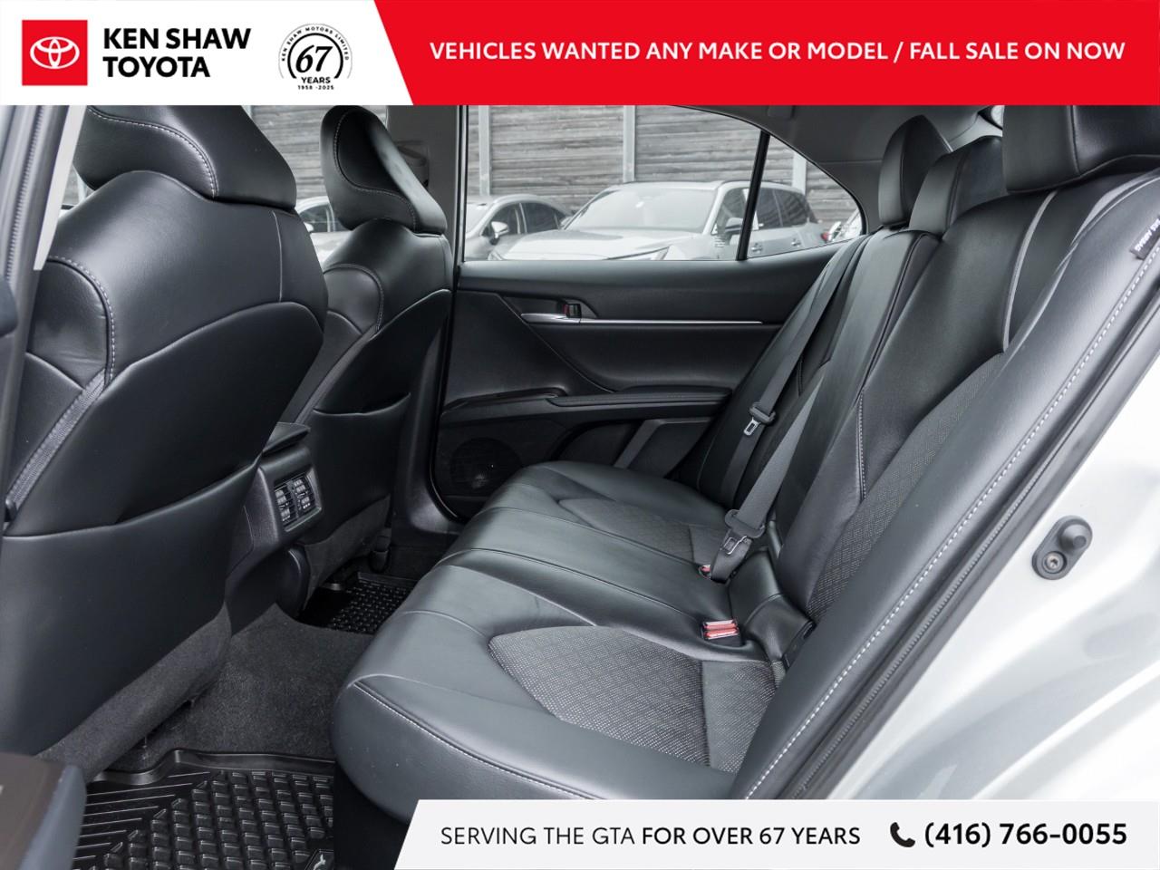 2024 Toyota Camry Hybrid XSE 4dr Sedan Photo