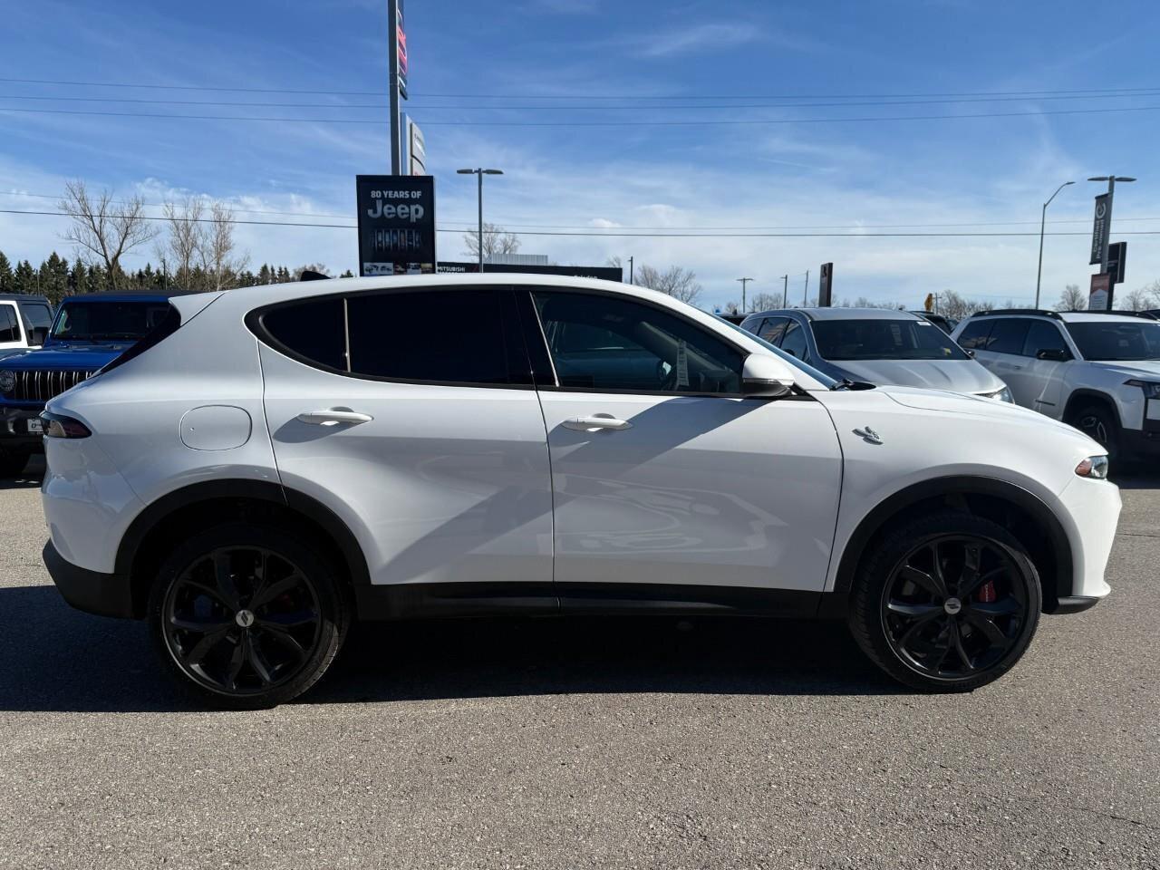 2024 Dodge Hornet GT AWD Photo3