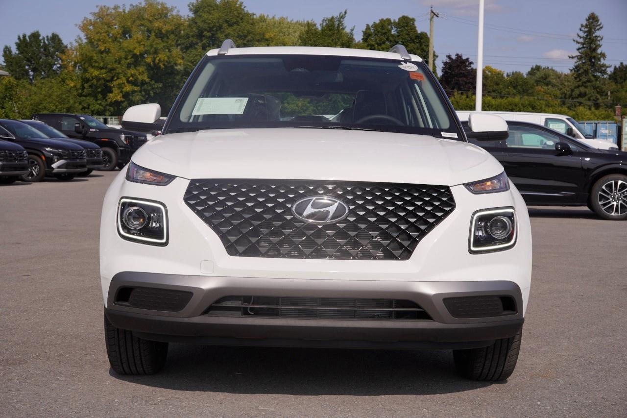 2026 Hyundai Venue Ultimate IVT w/Black Interior Photo