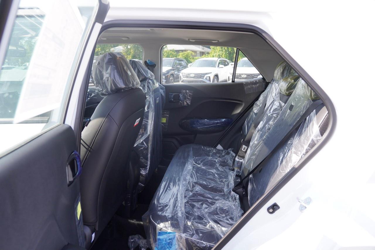 2026 Hyundai Venue Ultimate IVT w/Black Interior Photo