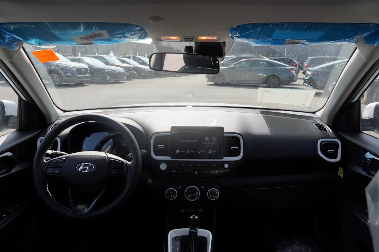 2026 Hyundai Venue Ultimate IVT w/Black Interior Photo