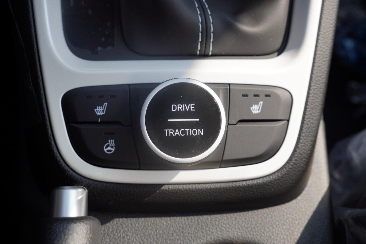 2026 Hyundai Venue Ultimate IVT w/Black Interior Photo