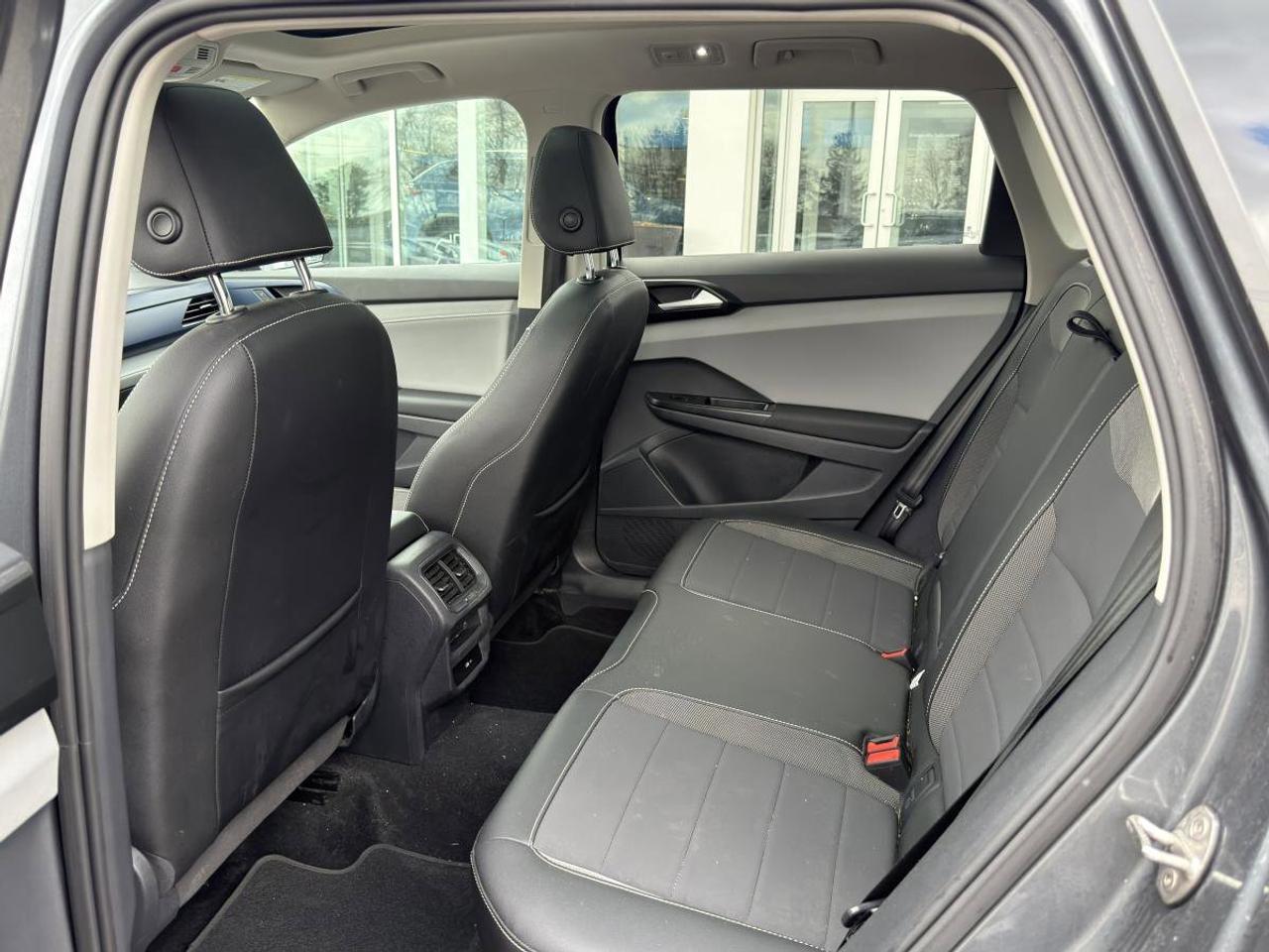 2023 Volkswagen Taos  Photo