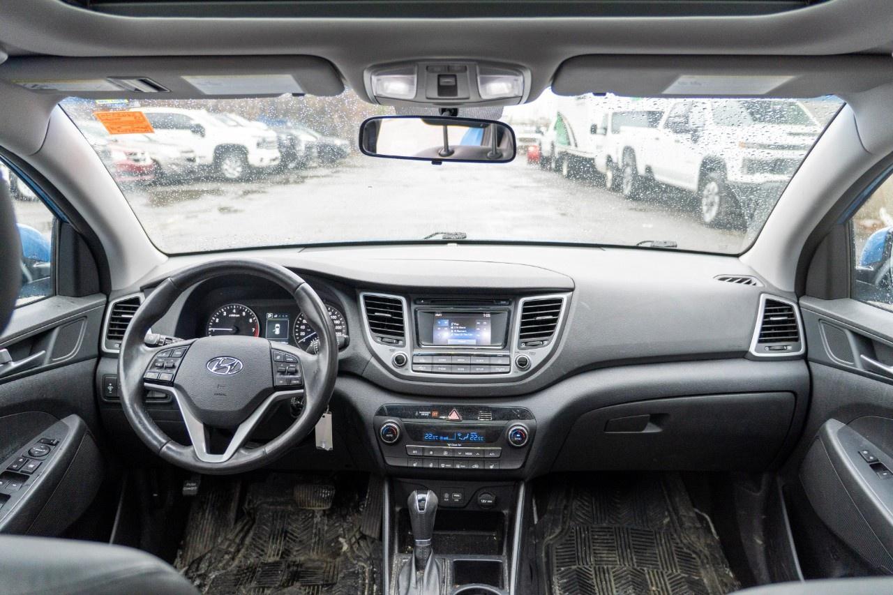 2017 Hyundai Tucson AWD 4DR 2.0L SE Photo