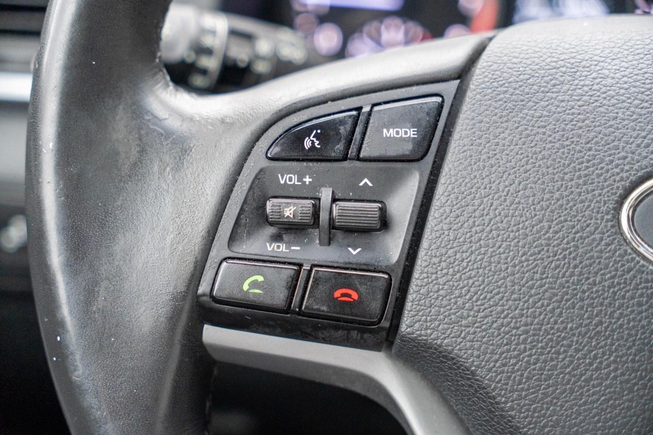 2017 Hyundai Tucson AWD 4DR 2.0L SE Photo