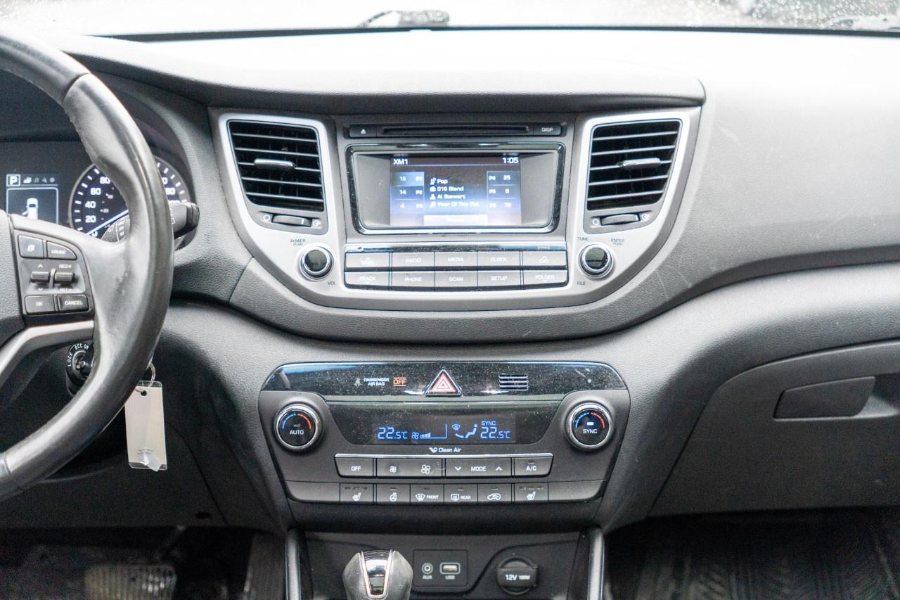 2017 Hyundai Tucson AWD 4DR 2.0L SE Photo