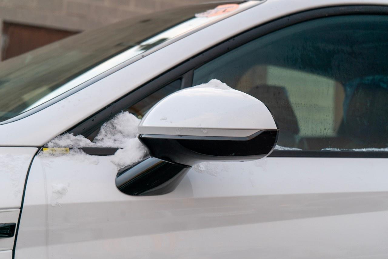 2026 Hyundai Sonata Hybrid Preferred-Trend FWD Photo2