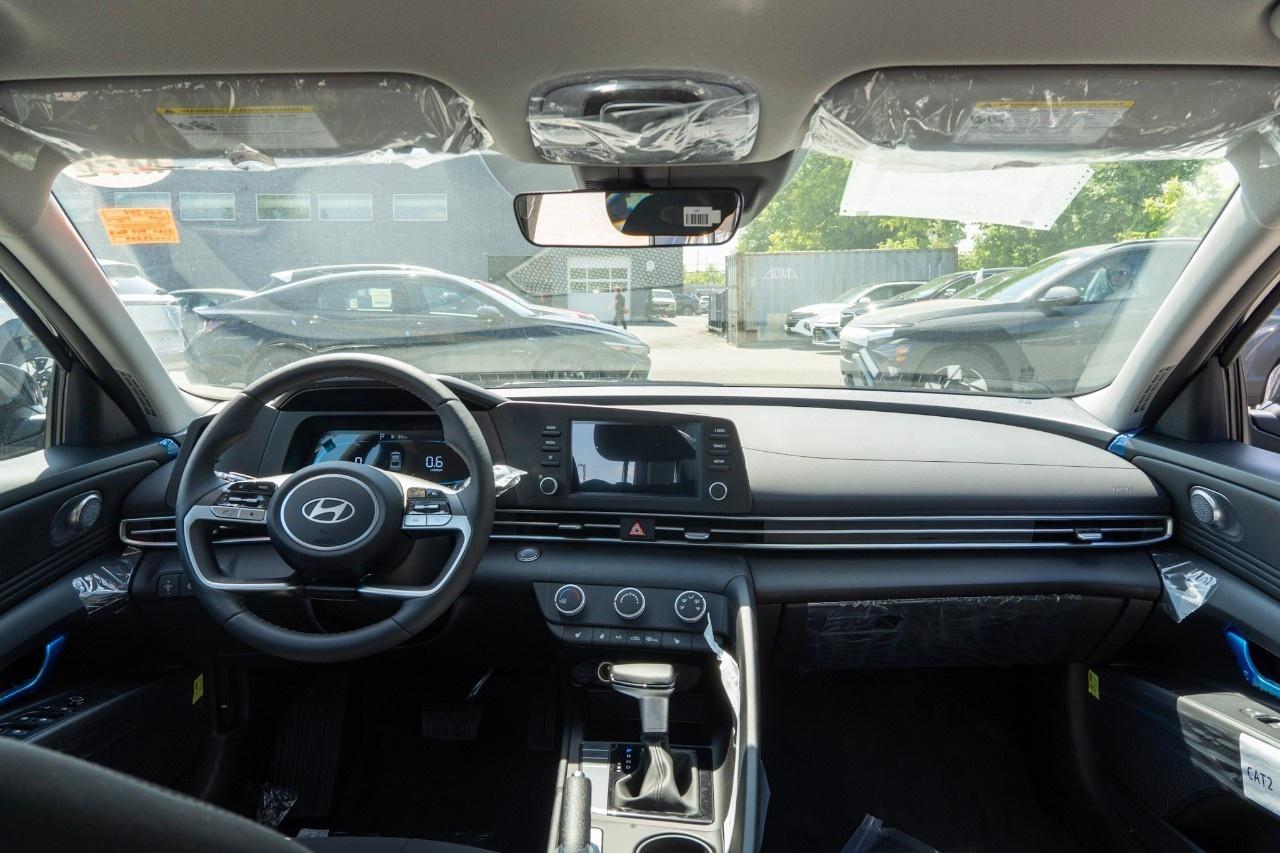2026 Hyundai Elantra Preferred IVT Photo