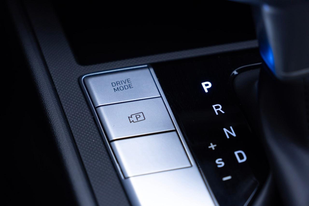 2026 Hyundai Elantra Preferred IVT Photo