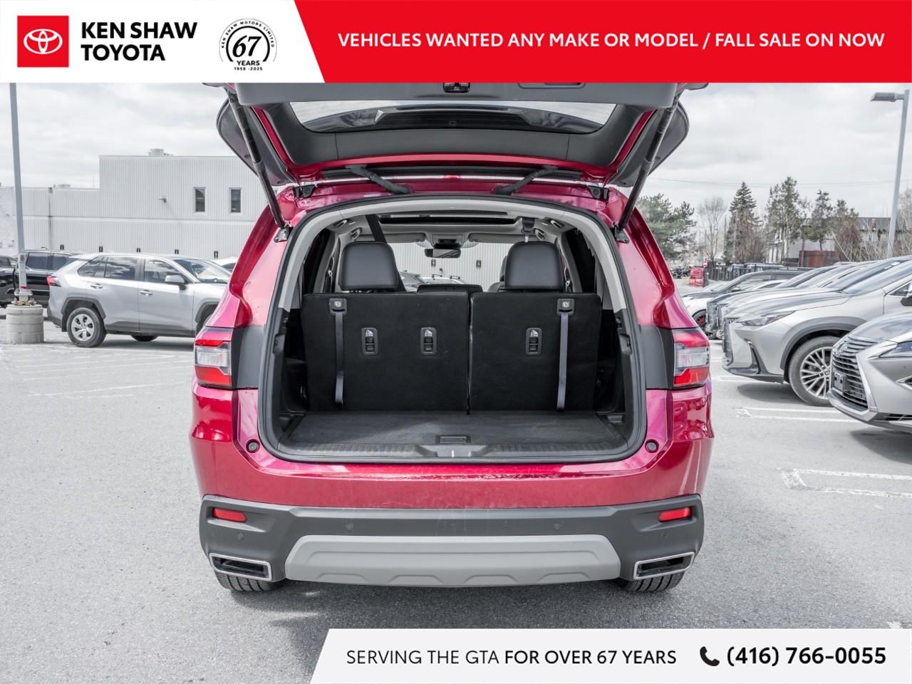 2023 Honda Pilot Touring 4dr All-Wheel Drive Photo