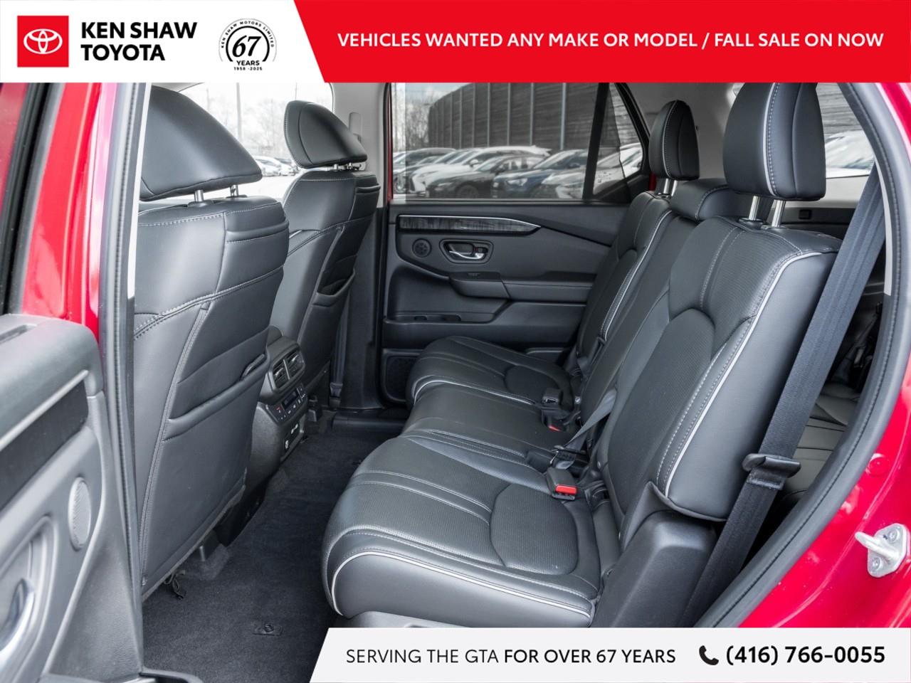 2023 Honda Pilot Touring 4dr All-Wheel Drive Photo