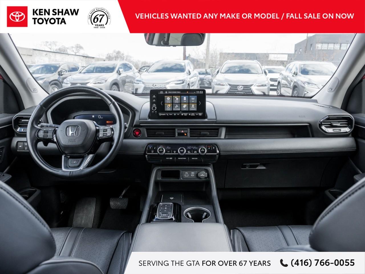 2023 Honda Pilot Touring 4dr All-Wheel Drive Photo