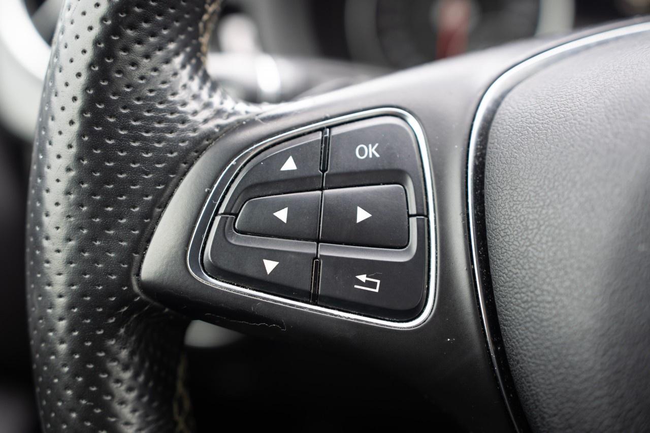 2015 Mercedes-Benz B-Class B 250 Sports Tourer 4Matic Photo